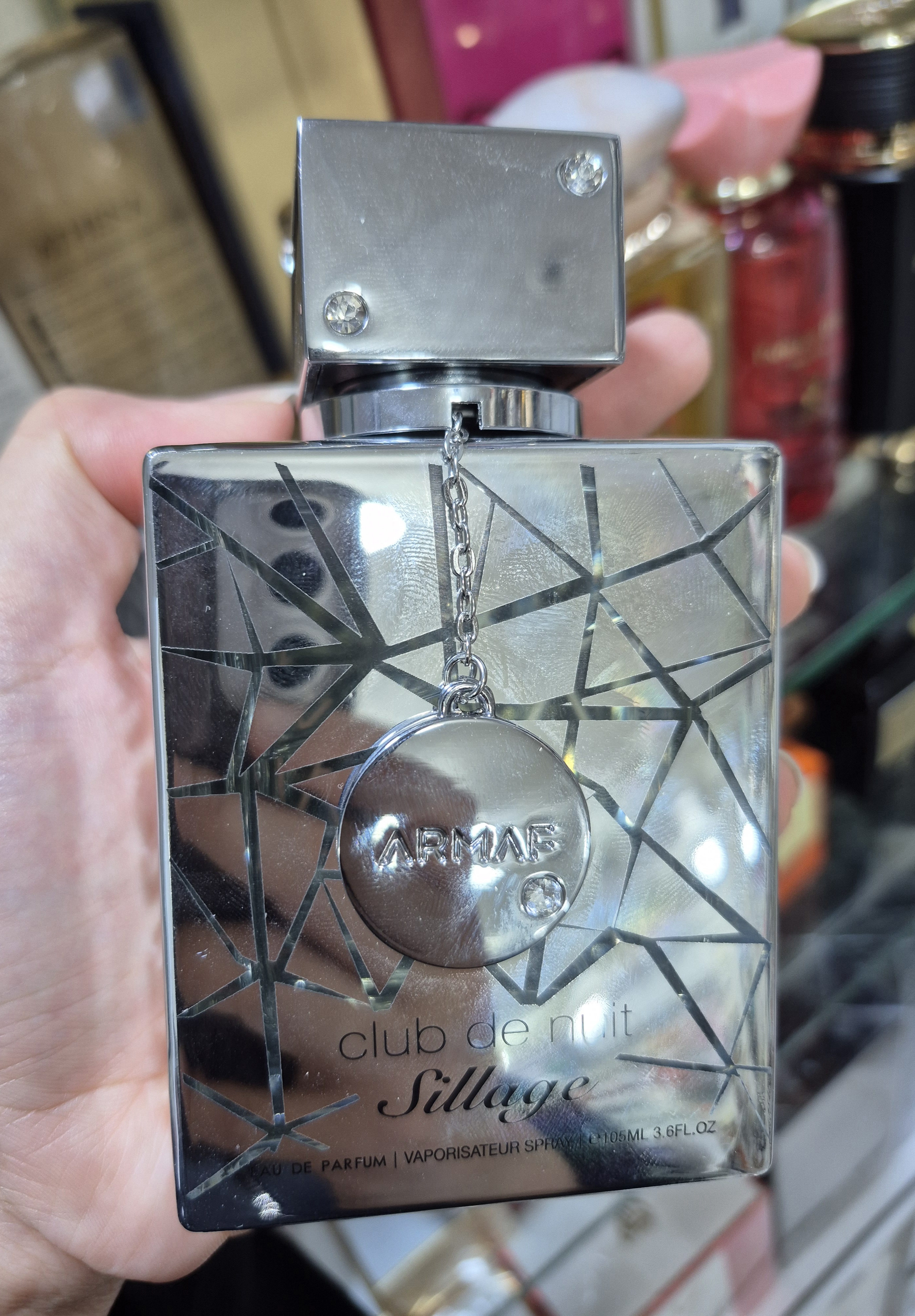عطر ادوپرفیوم کلاب د نایت سیلاژ حجم ۱۰5 میل خنک