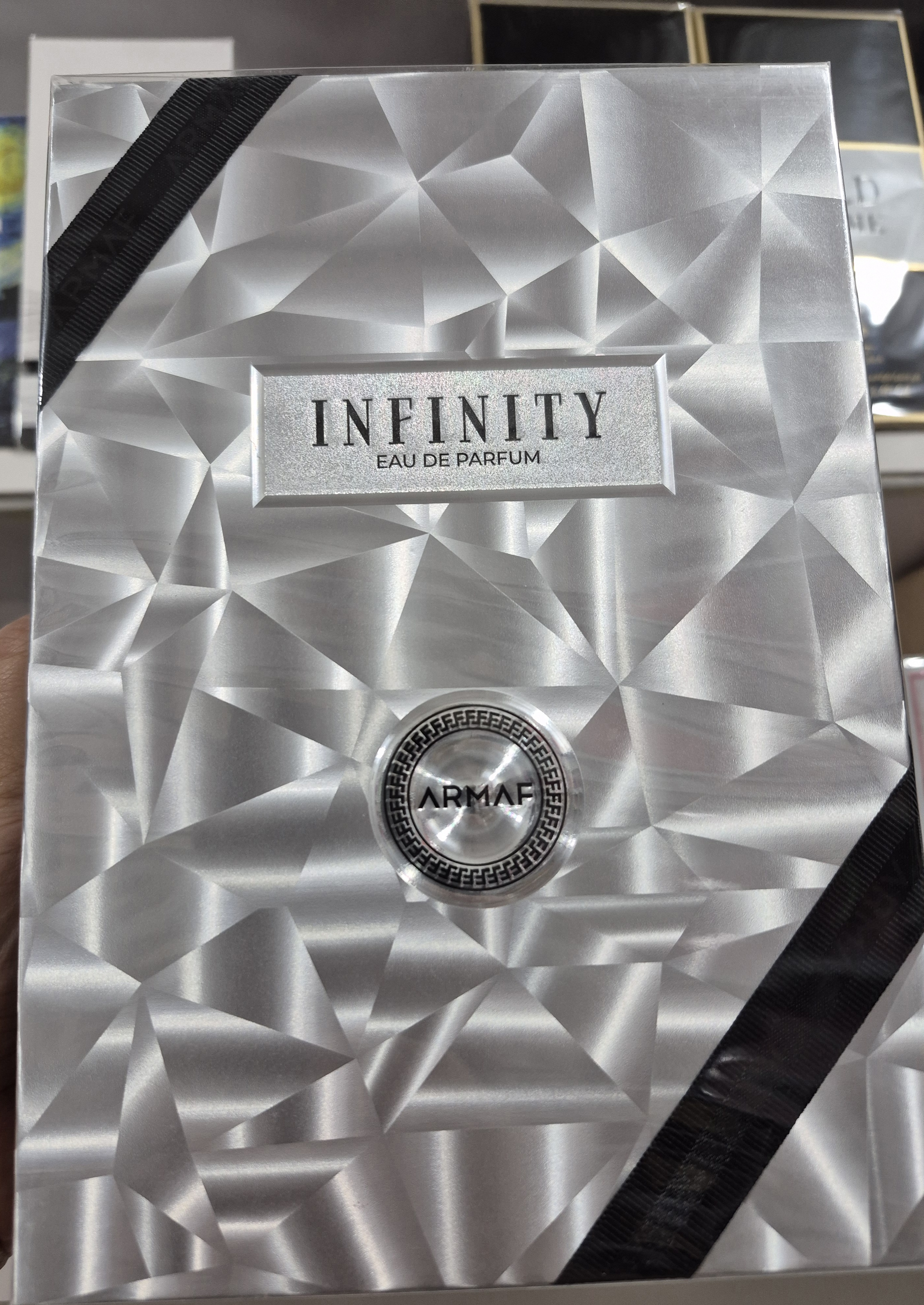 ادو پرفیوم مردانه آرماف مدل Infinity Silver با رایحه خنک حجم 105 میلی لیتر